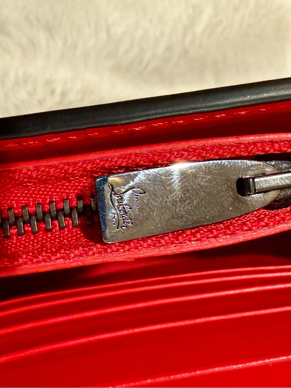 🖤 Christian Louboutin Paloma Spiked Leather Clutch Bag - Picture 8 of 15